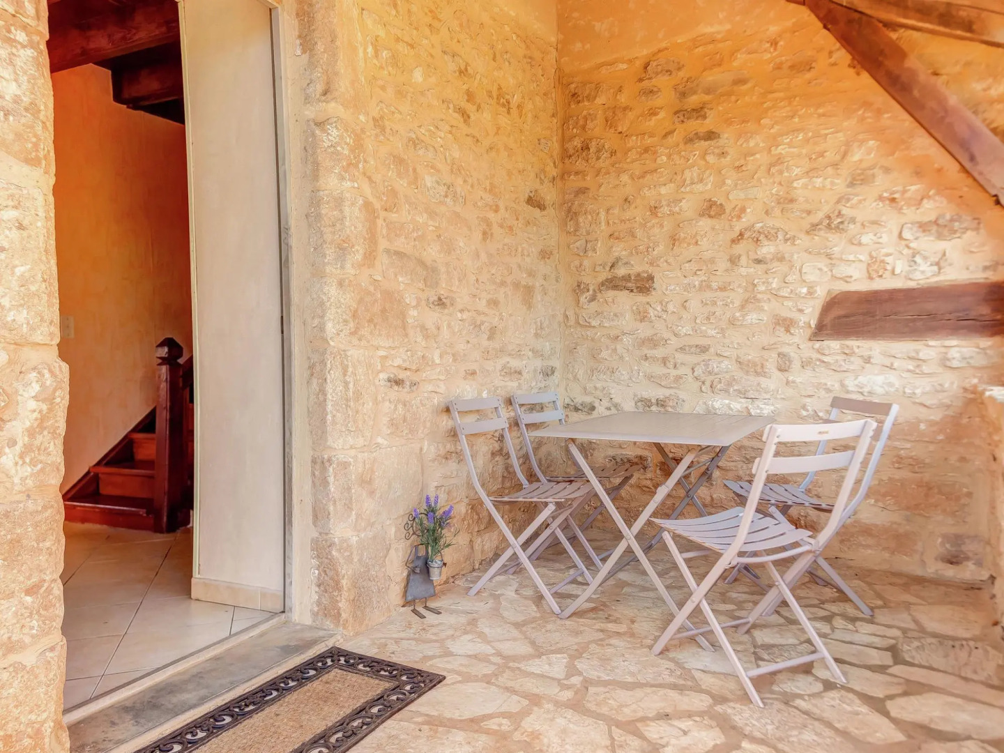 Luxury Holiday Home in Prats-du-périgord With Swimming Pool