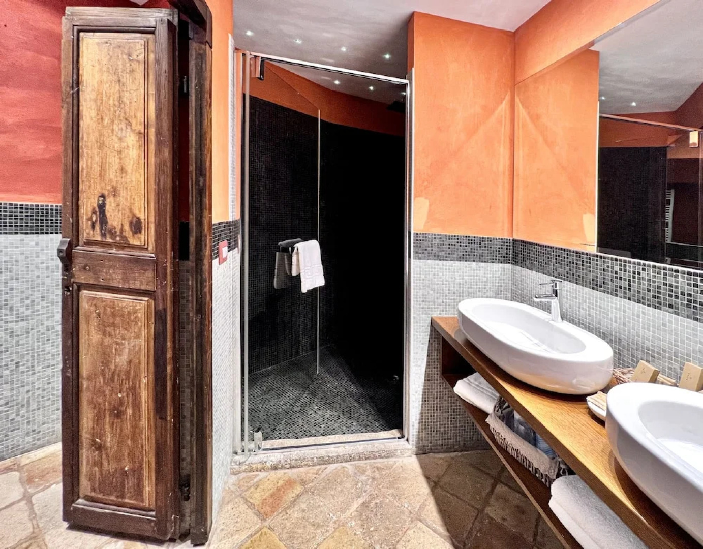 Aeneas' Landing Resort