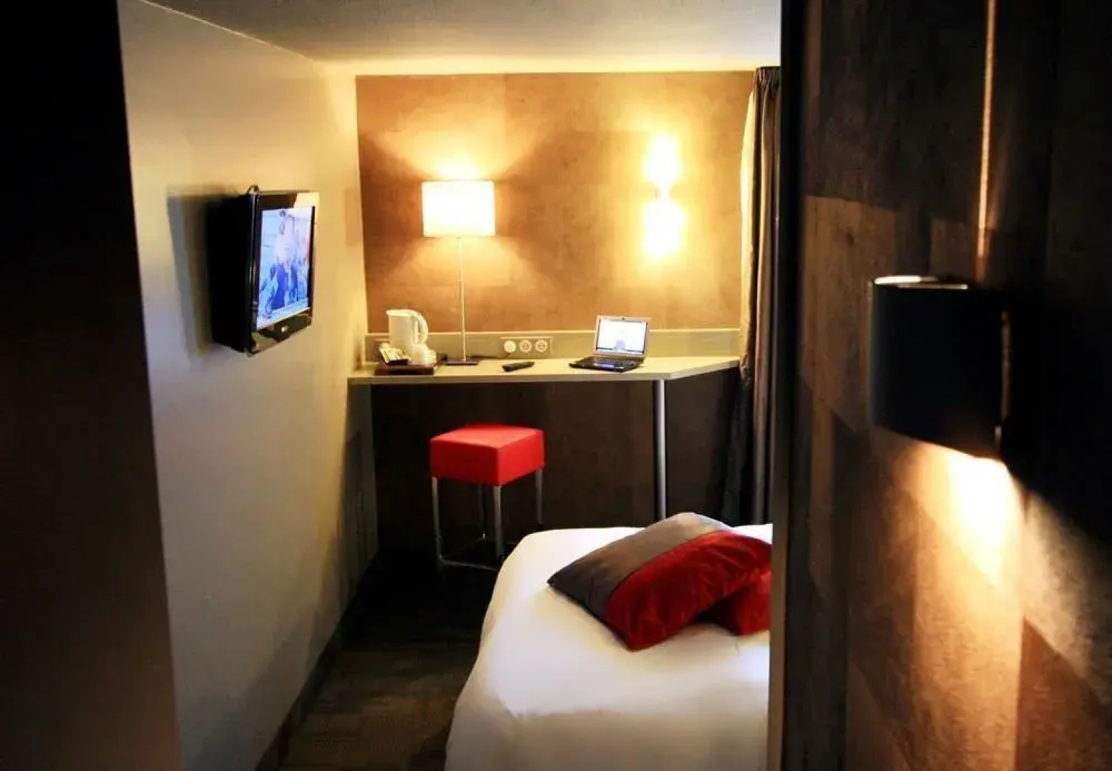 Comfort Hotel Maubeuge