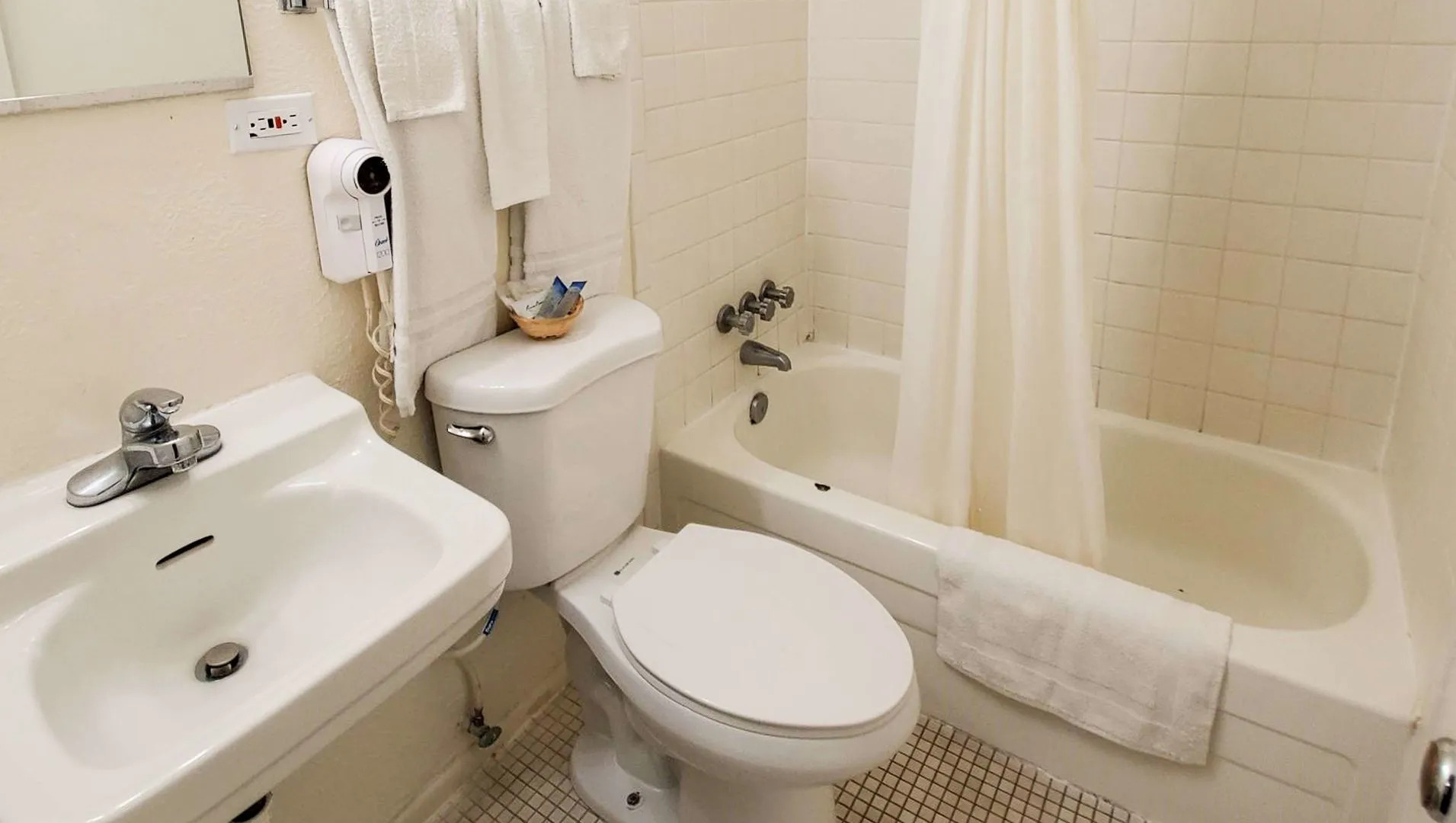 Magnuson Hotel Sierra Vista