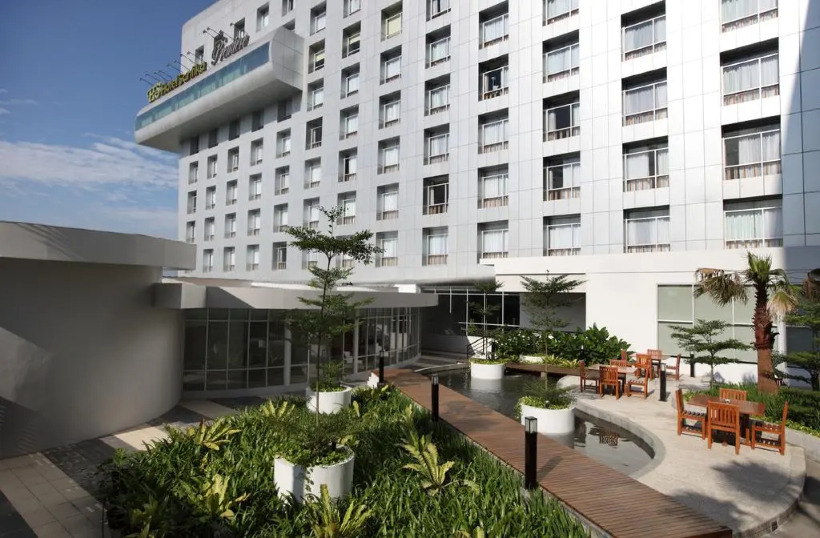 Santika Premiere Dyandra Hotel & Convention - Medan