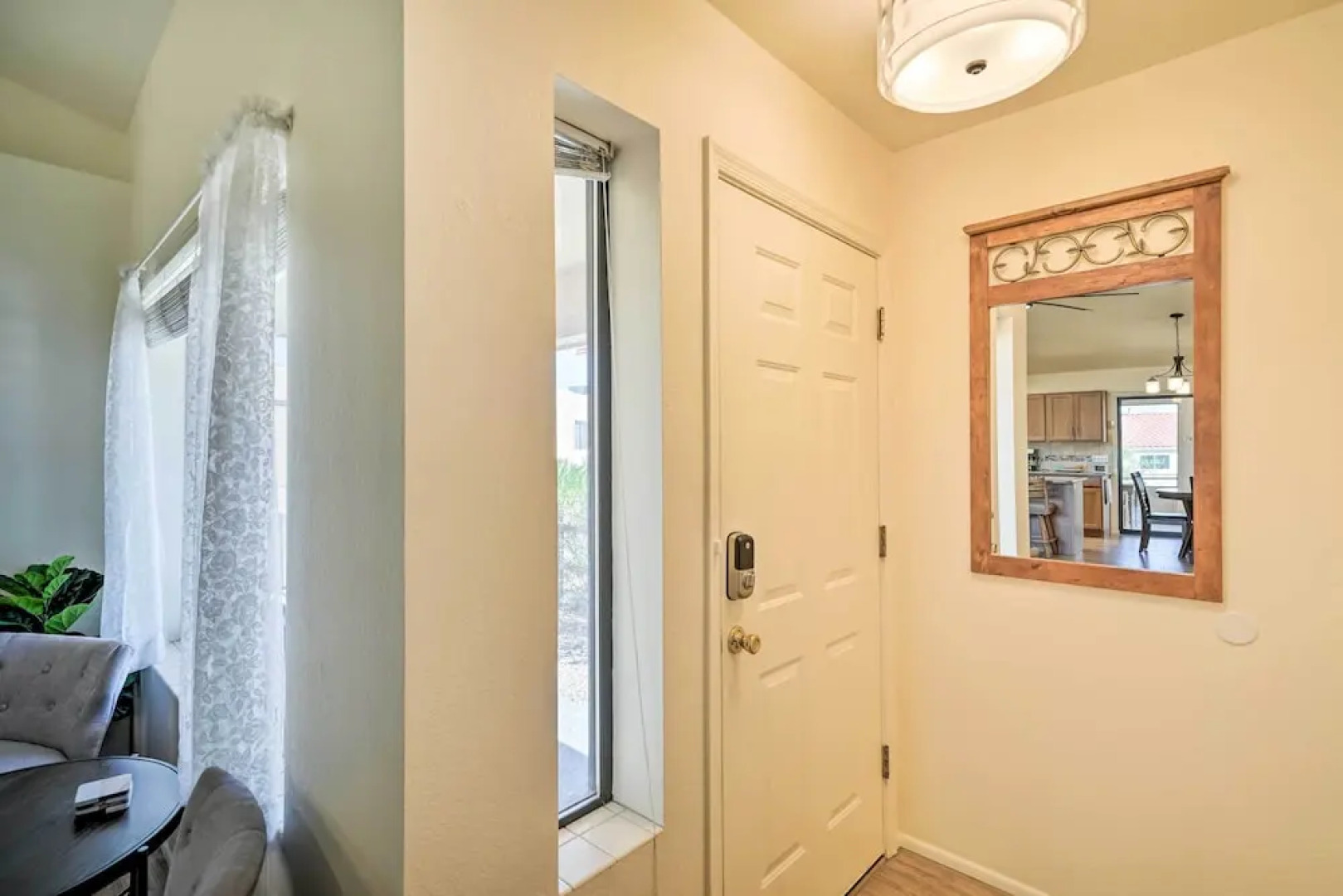 Game Room + Mtn Views: Lake Havasu Escape!