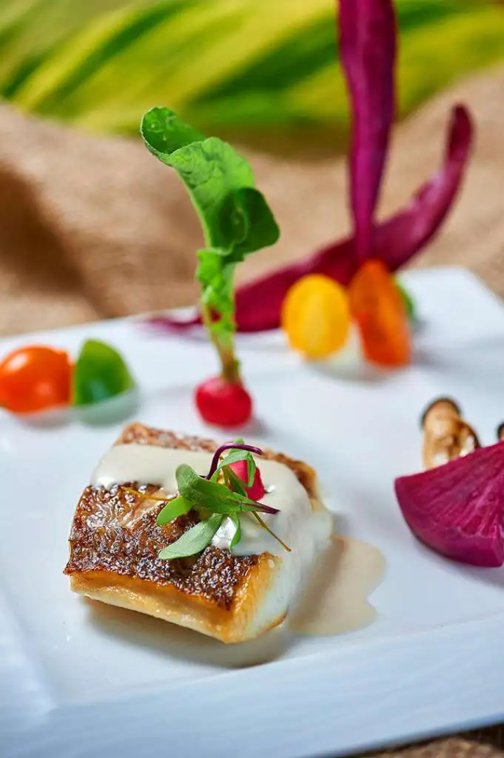 ANA Crowne Plaza Resort Okinawa Uruma Hills by IHG