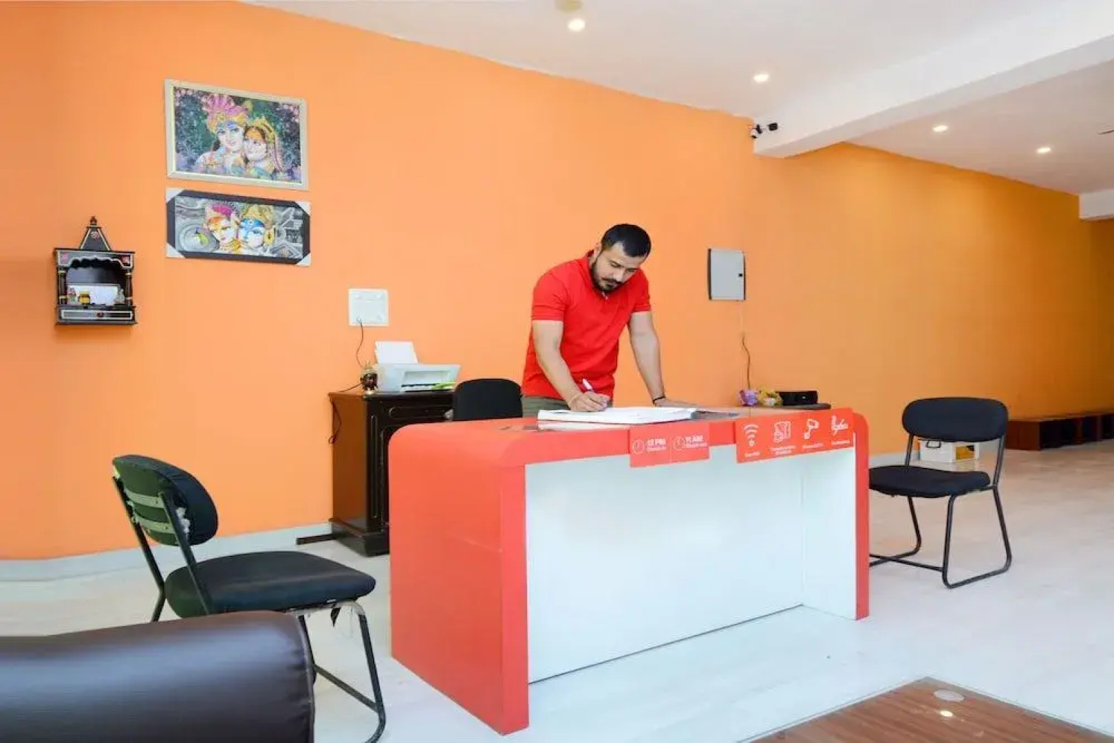 OYO 36908 Hotel Park View