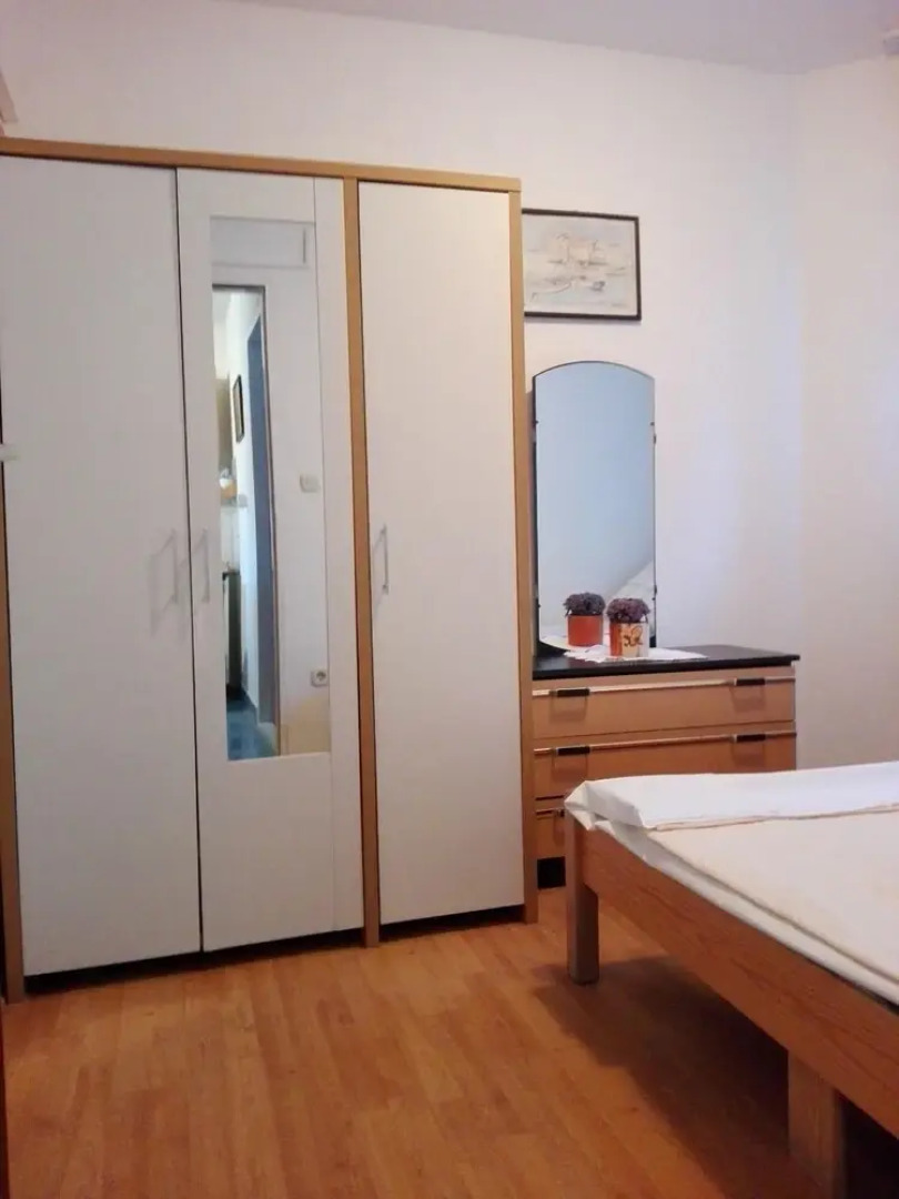 Jozefina - Barbecue - A1