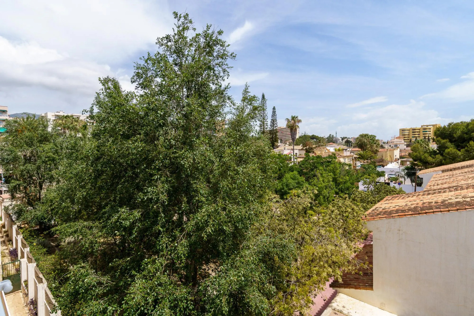 MalagaSuite Benalmadena Relax & Sun