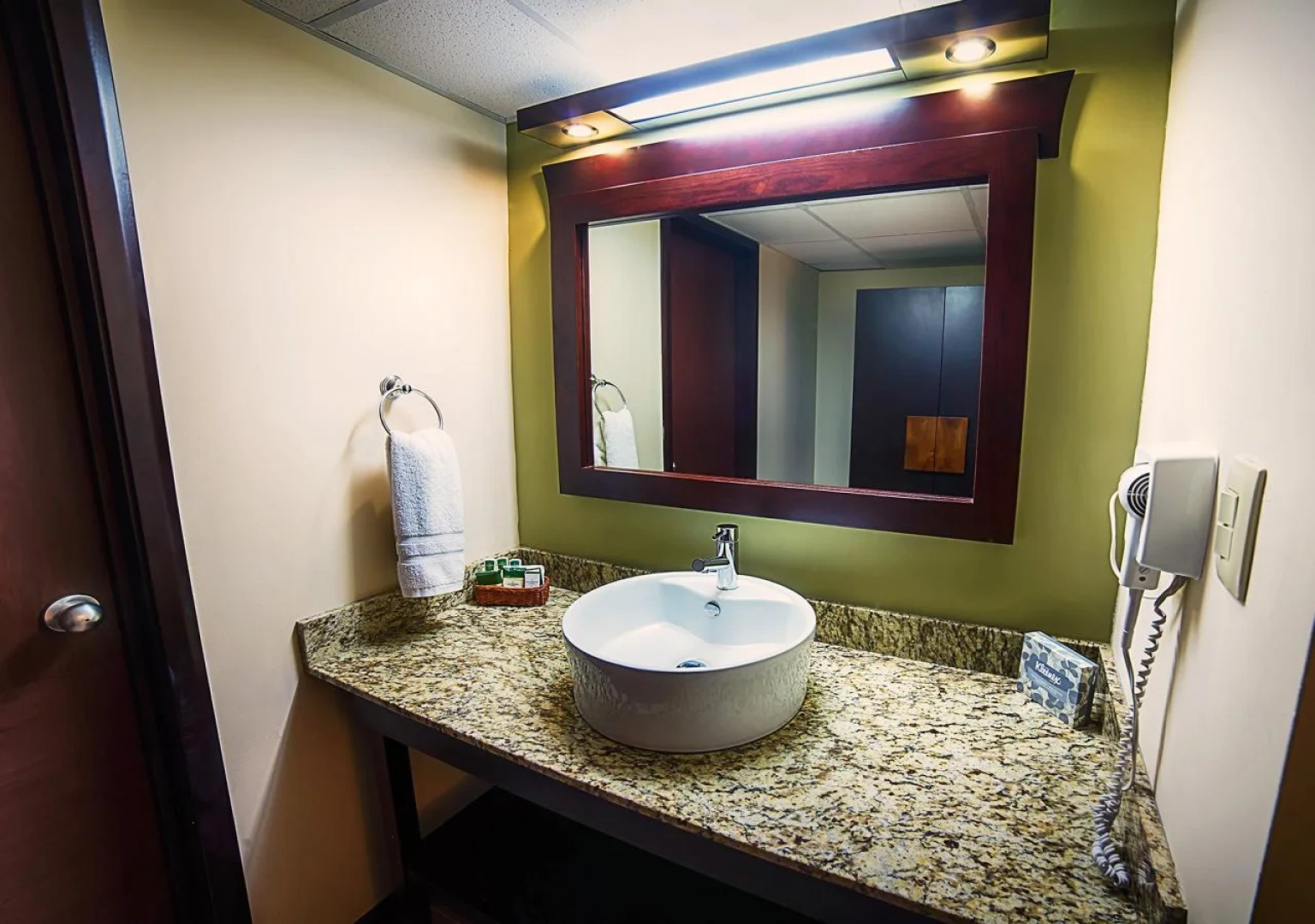 Tryp San Jose Sabana