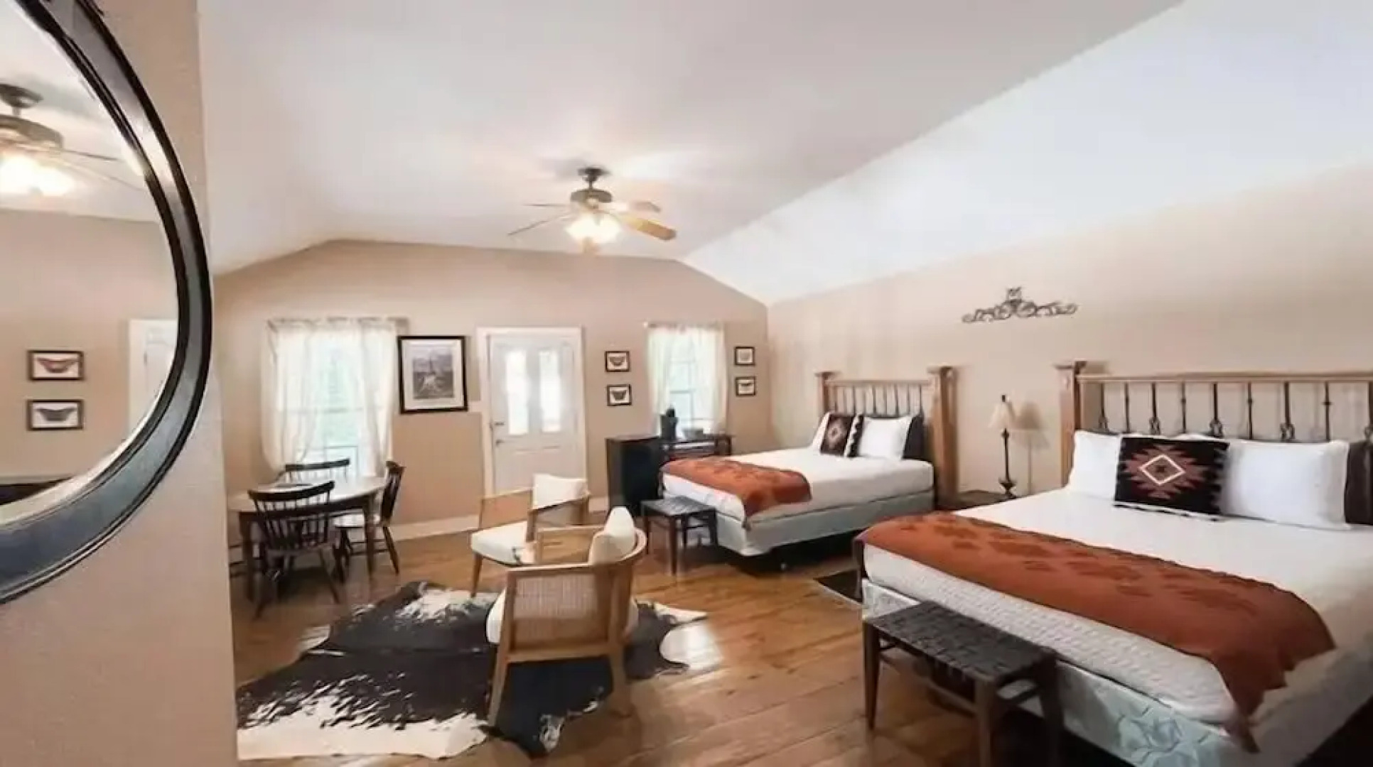 The Salado Inn Kolb Suite