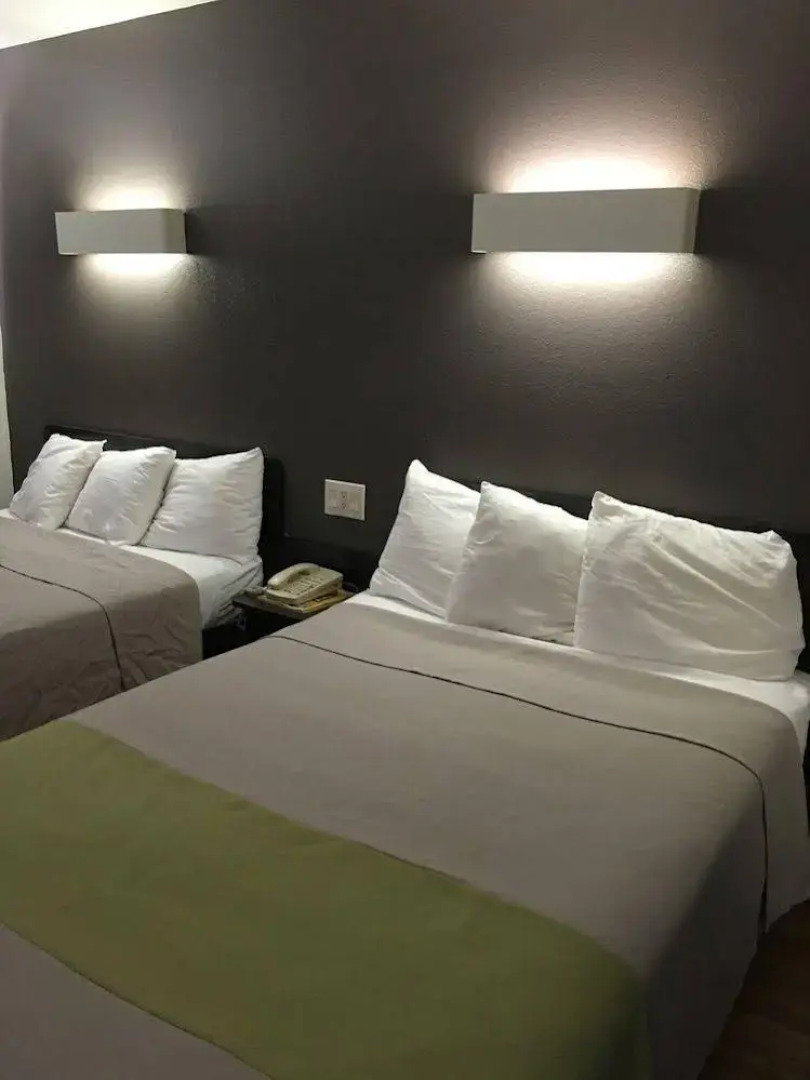 Travelodge by Wyndham Willows