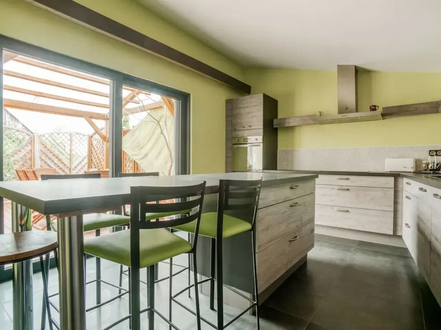 Swanky Cottage in Saasenheim With Balcony