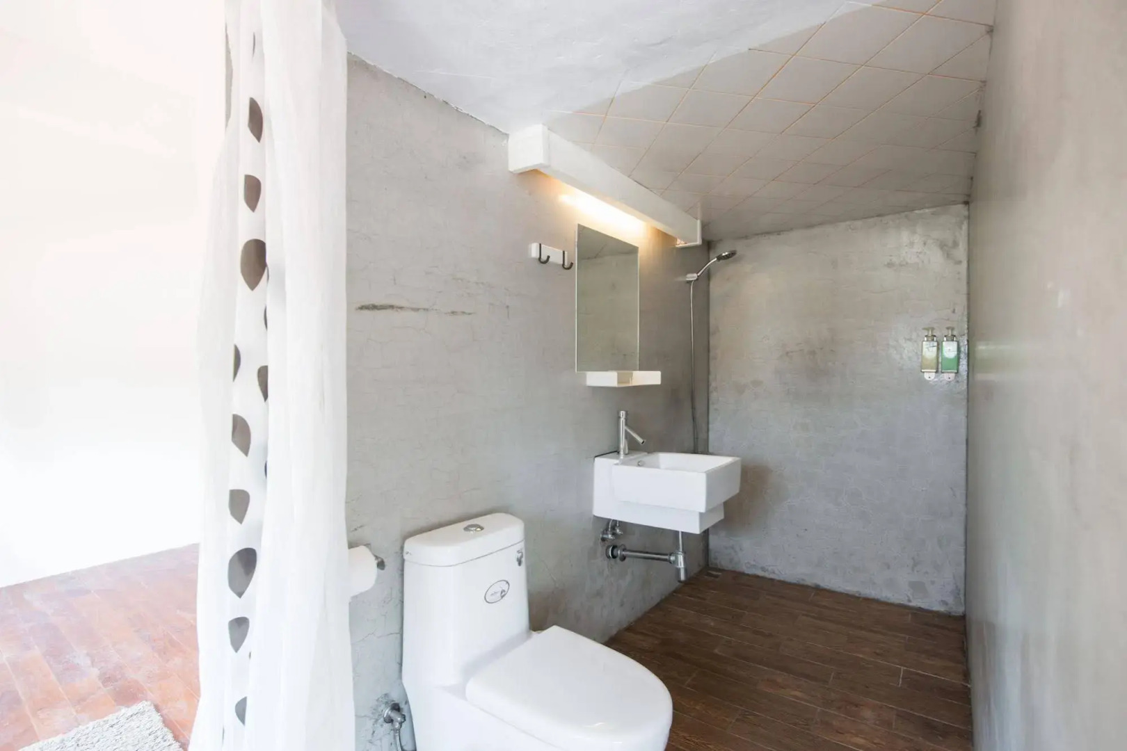 Kenting Sun Light Inn