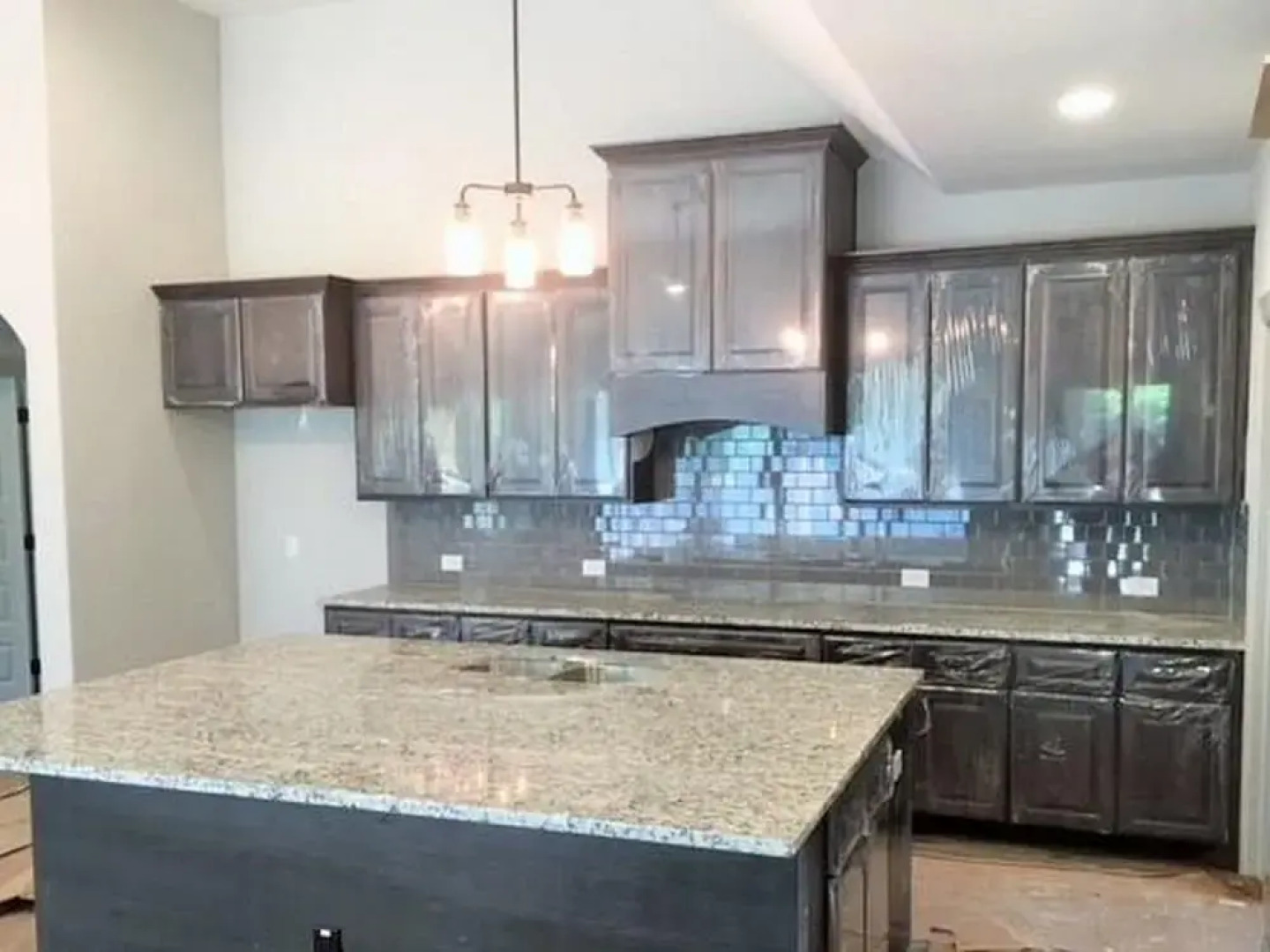 Southern Comfort RR7252 Apartment 4 New