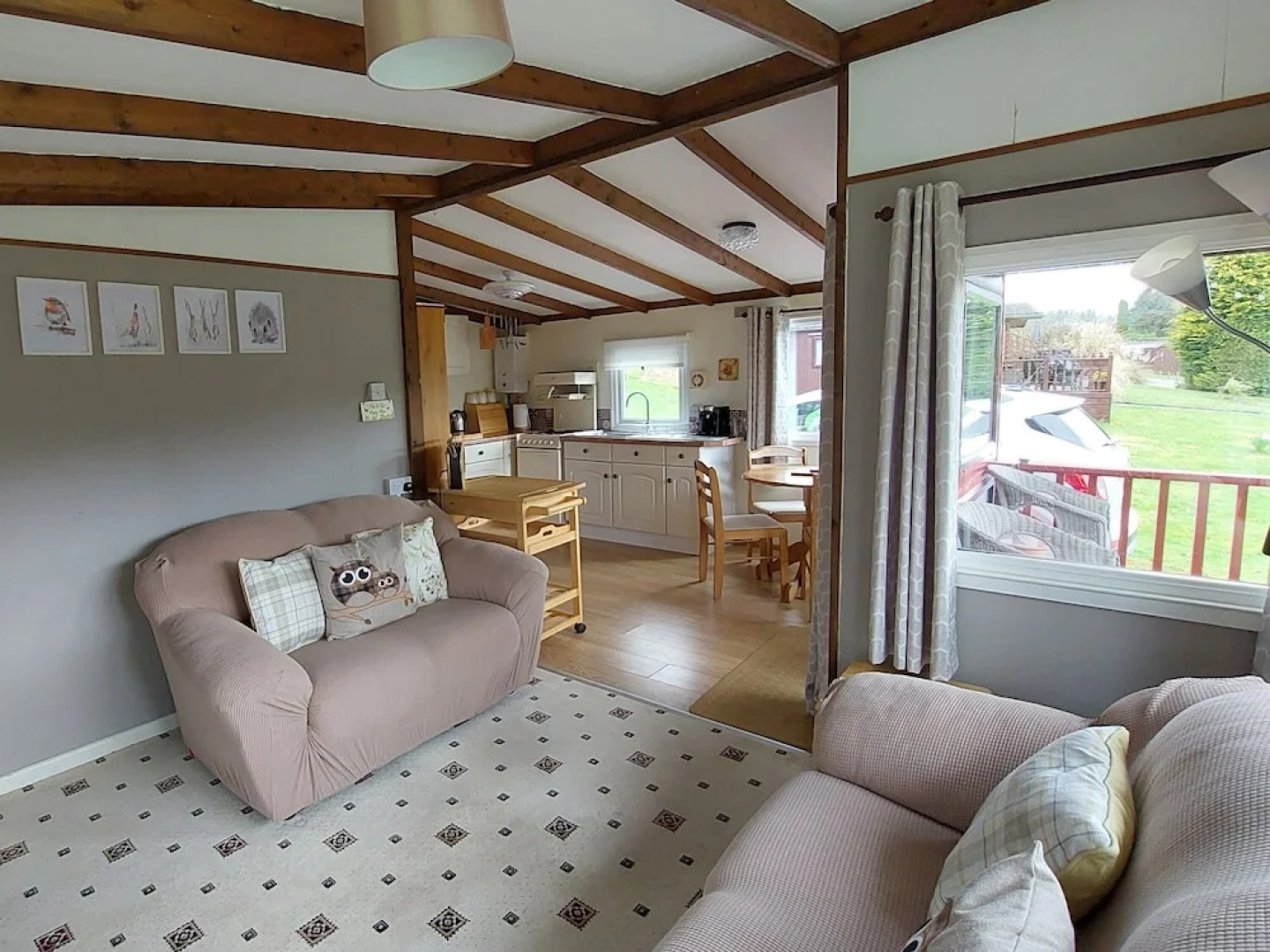 Number 8 Lodge Caer Beris