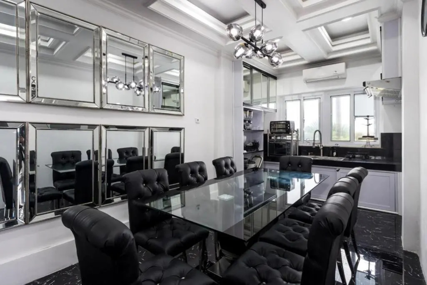 TJ White Villa 670m2 with Private Pool and Outstanding View by GLOBALSTAY