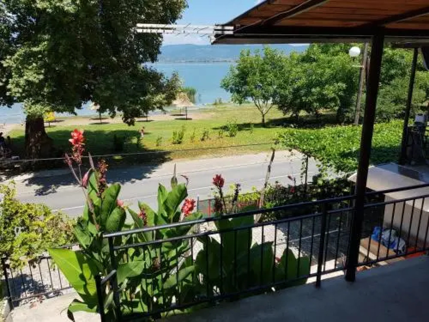 Apartments President