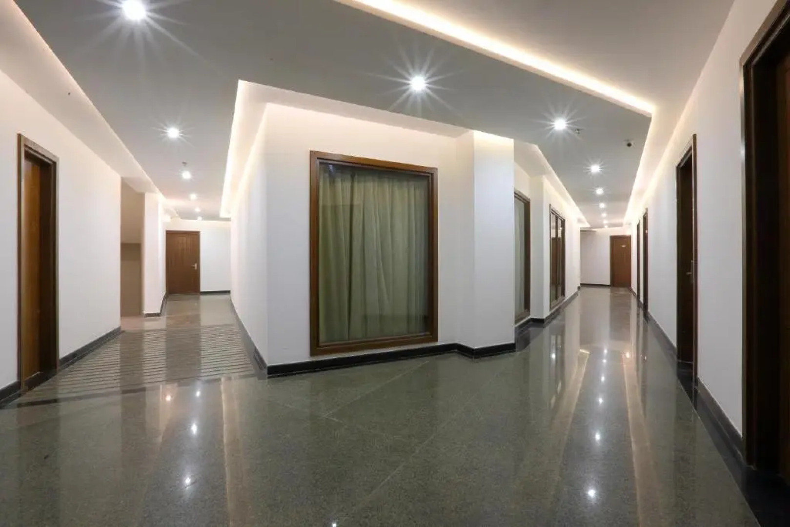 Grand Hotel Nawanshahr