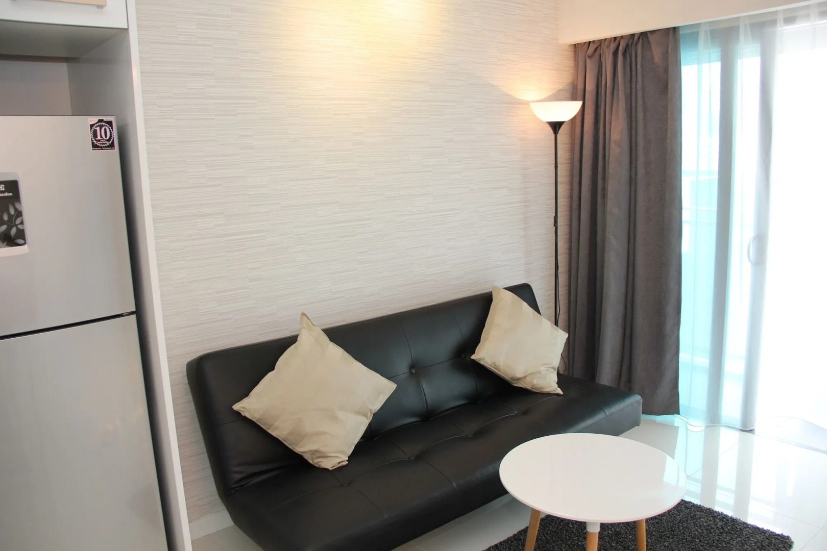 Summer Suites Residences by Subhome