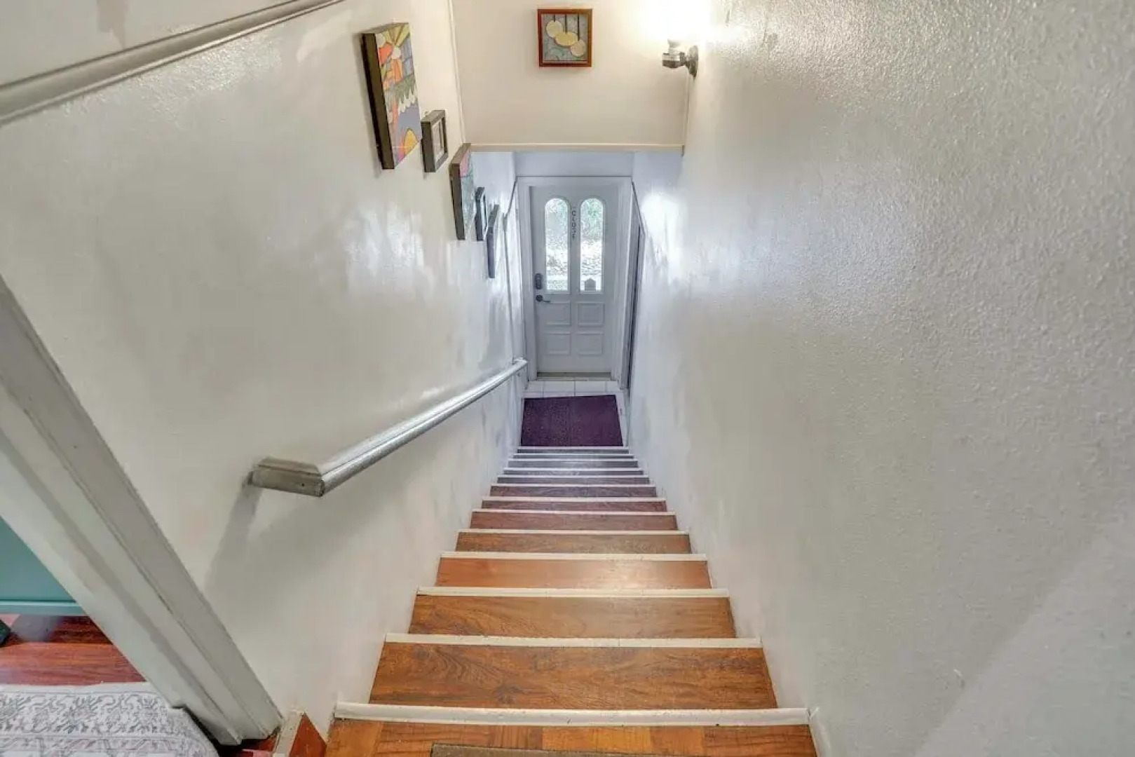 Pet-friendly Studio in Costa Mesa - 7 Mi to Beach!