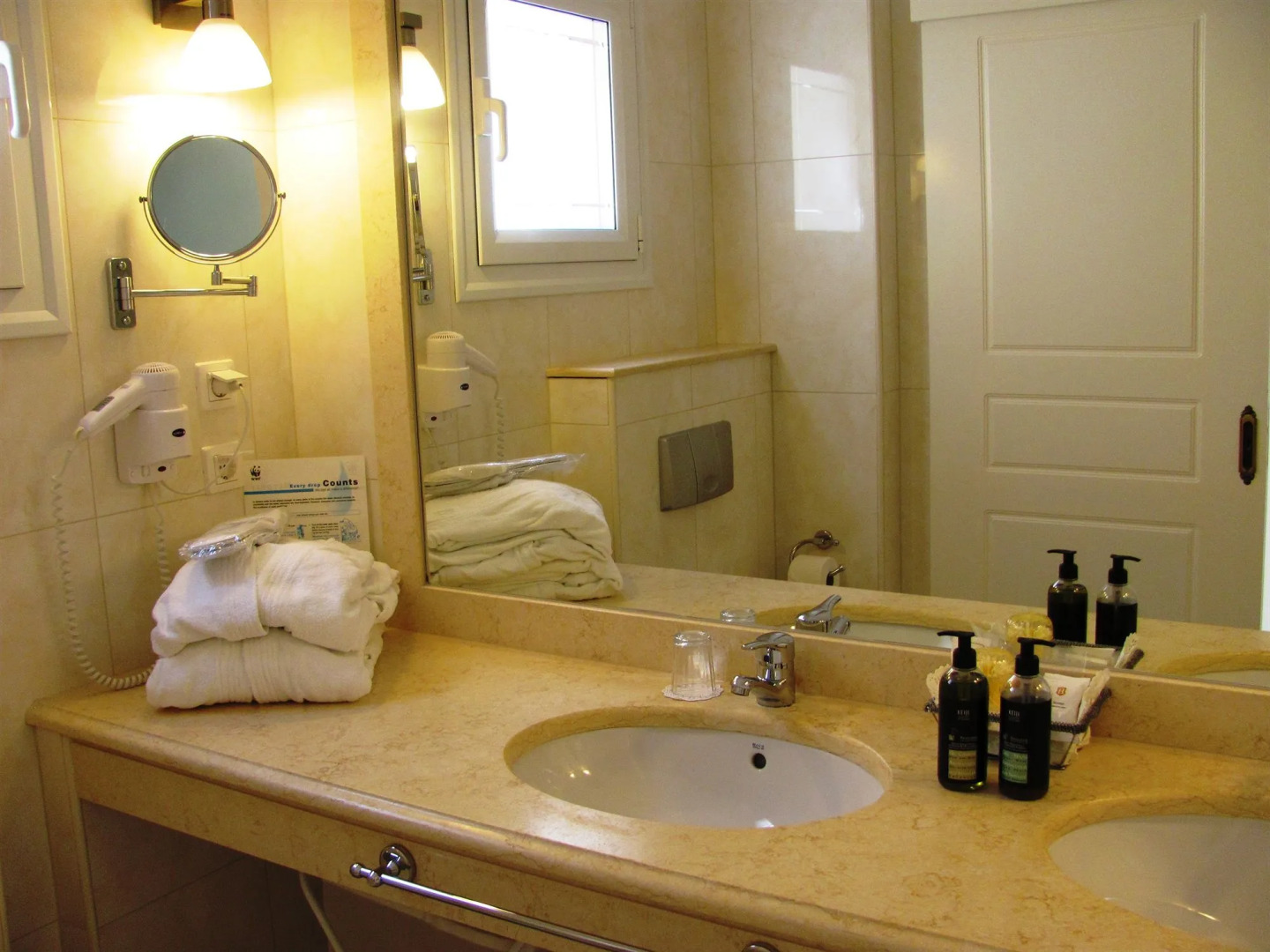 Myrties Boutique Aparments