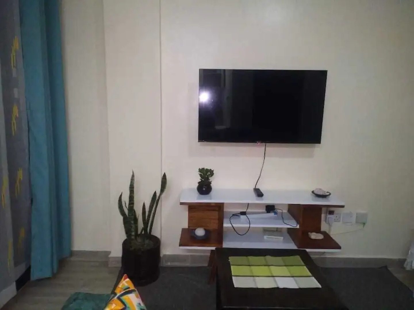 Lux Suites Vet Studio Apartments