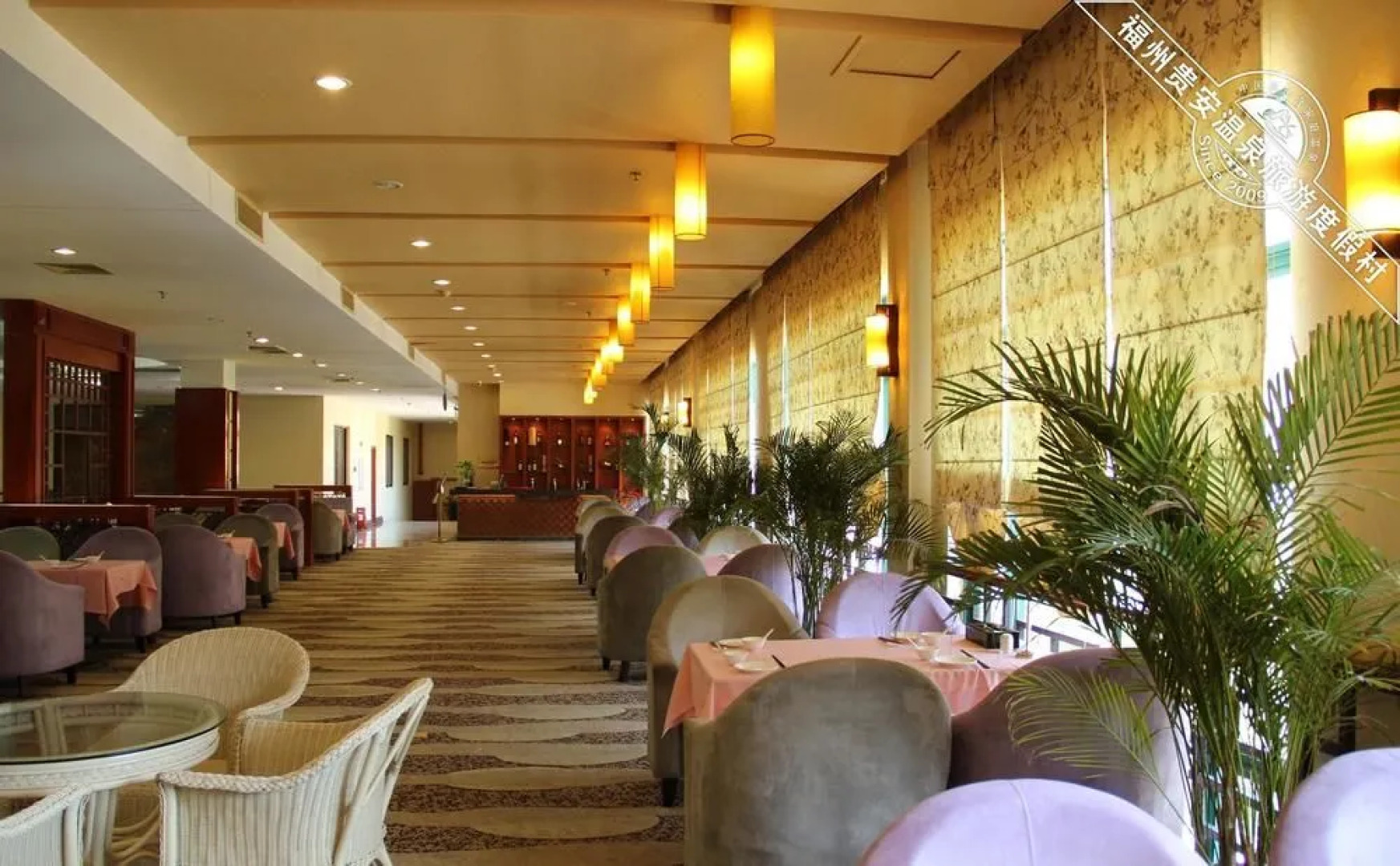 Guian Hot Spring Conference Center Hotel