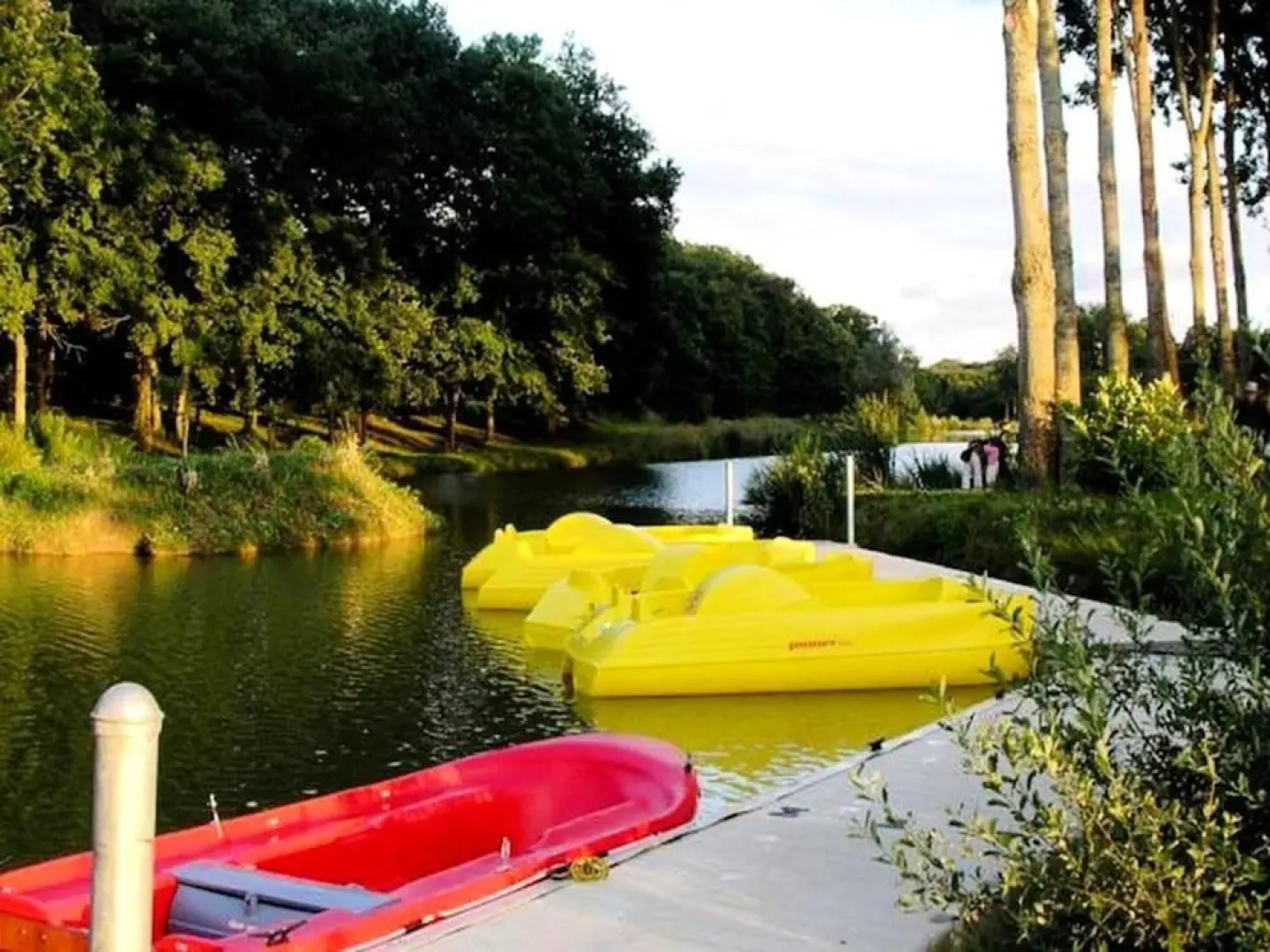 Bungalow With 3 Bedrooms in Onzain, With Shared Pool and Enclosed Garden