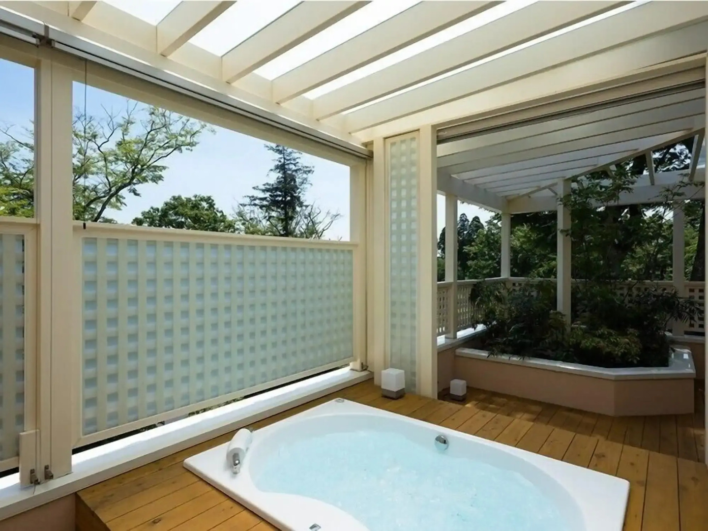 Koyaru-no-sato Doggys Island