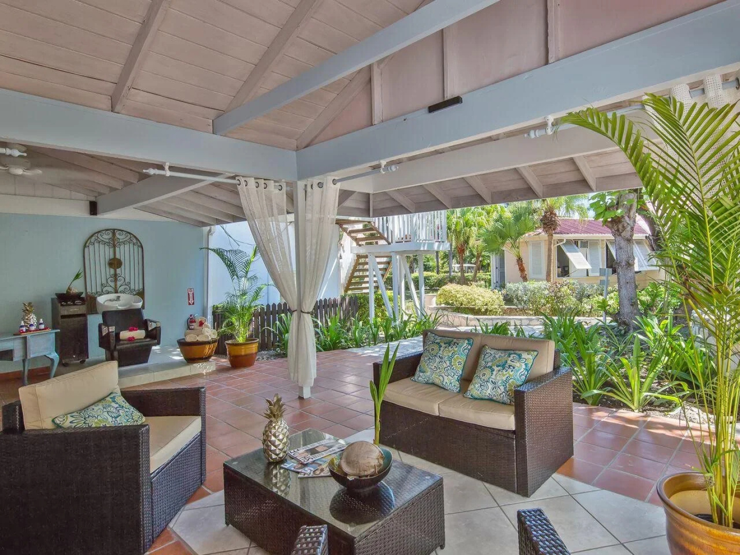 Pineapple Beach Club Antigua