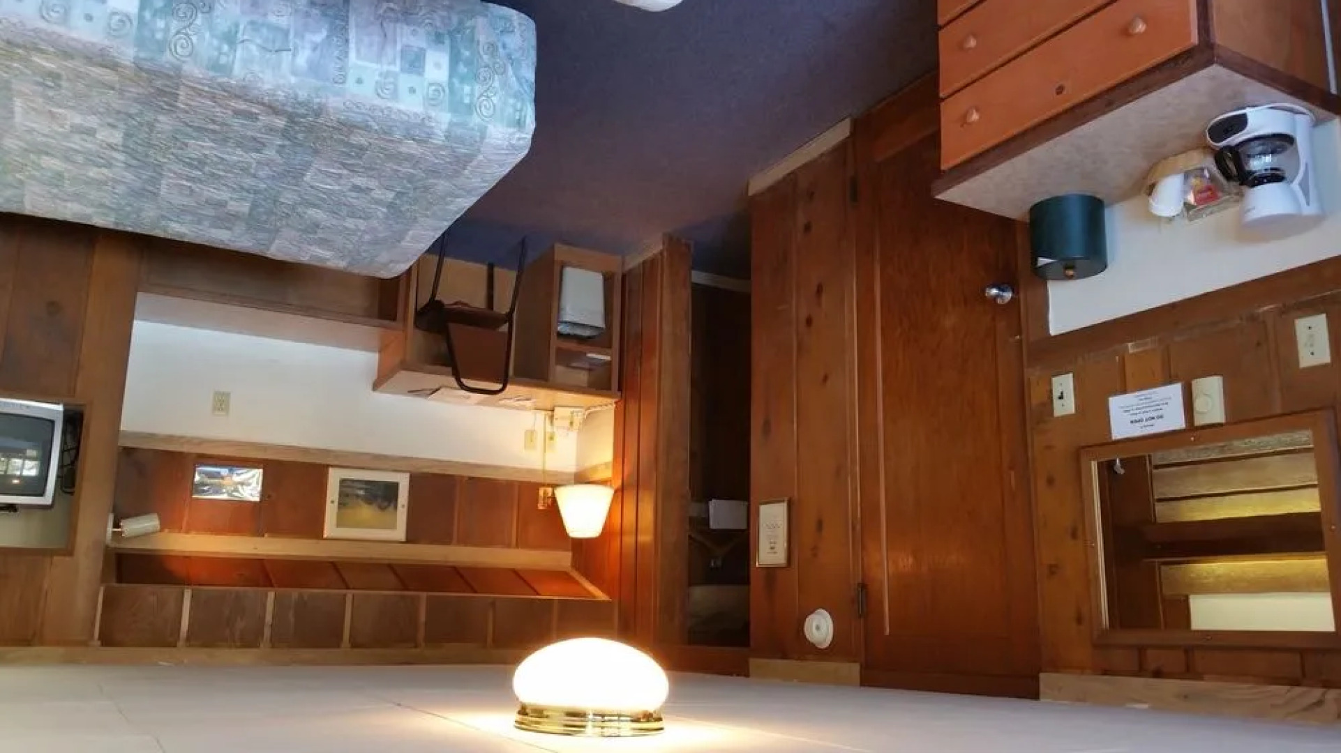 Sunset Oceanfront Lodging