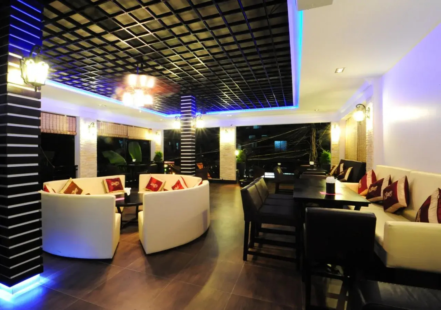 Number 9 Hotel