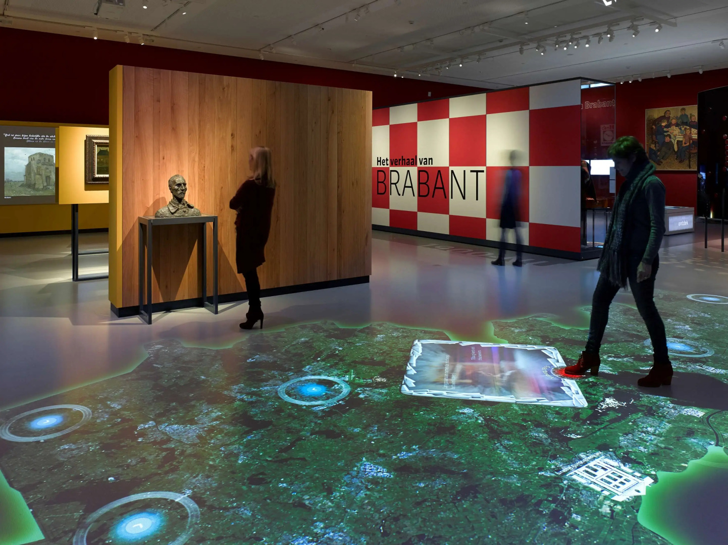 Golden Tulip Hotel Central