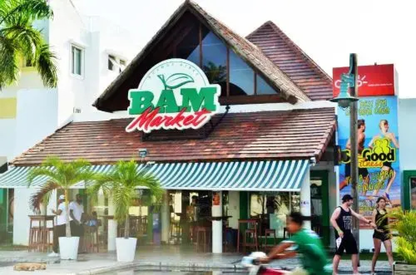 Beach House Piña Colada Ocean View