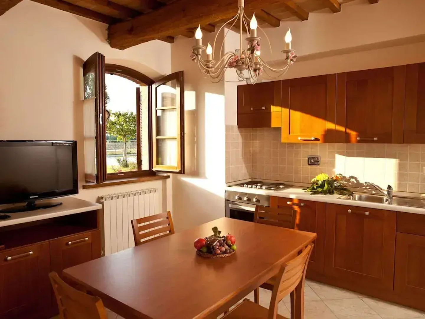 Villa in Cannara With Assisi Views