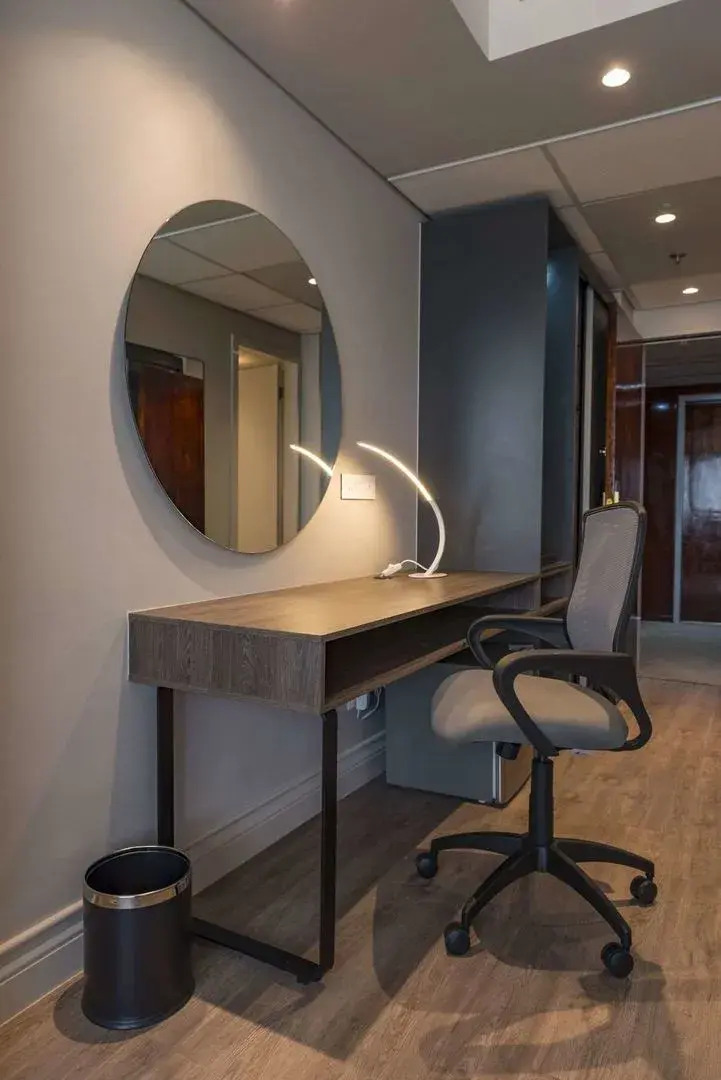 Rainbow Towers Hotel And Conference Centre