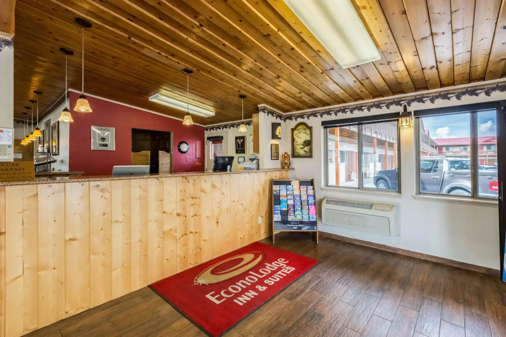 Harmony Inn & Suites