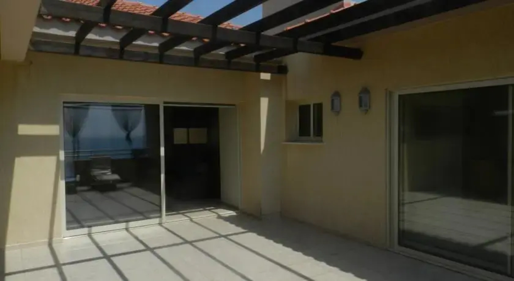 Aristo Paradise Complex