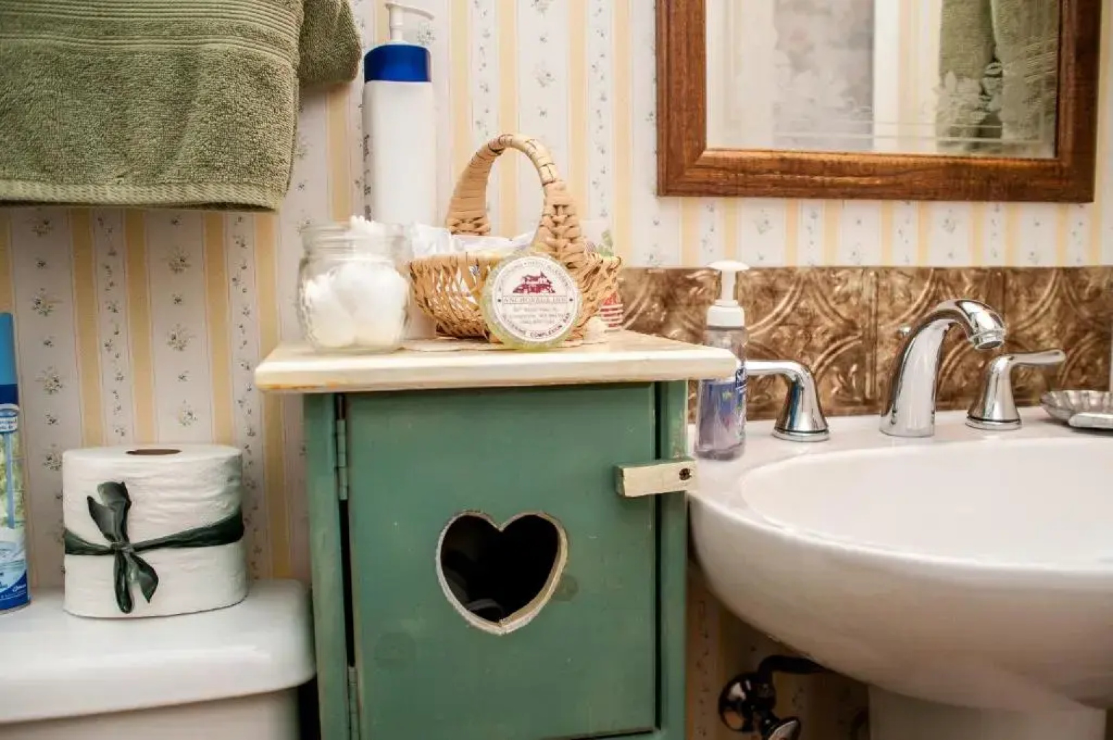 Anchorage Inn B&B