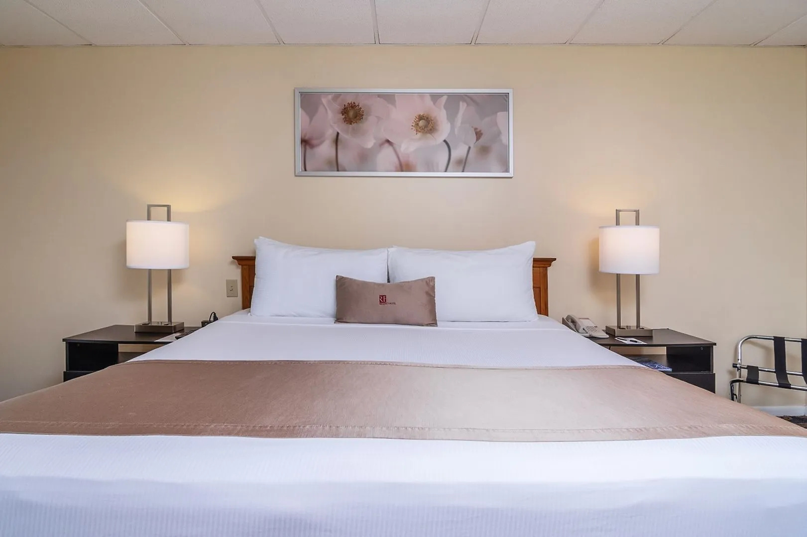 Regency Miami Airport by Sonesta