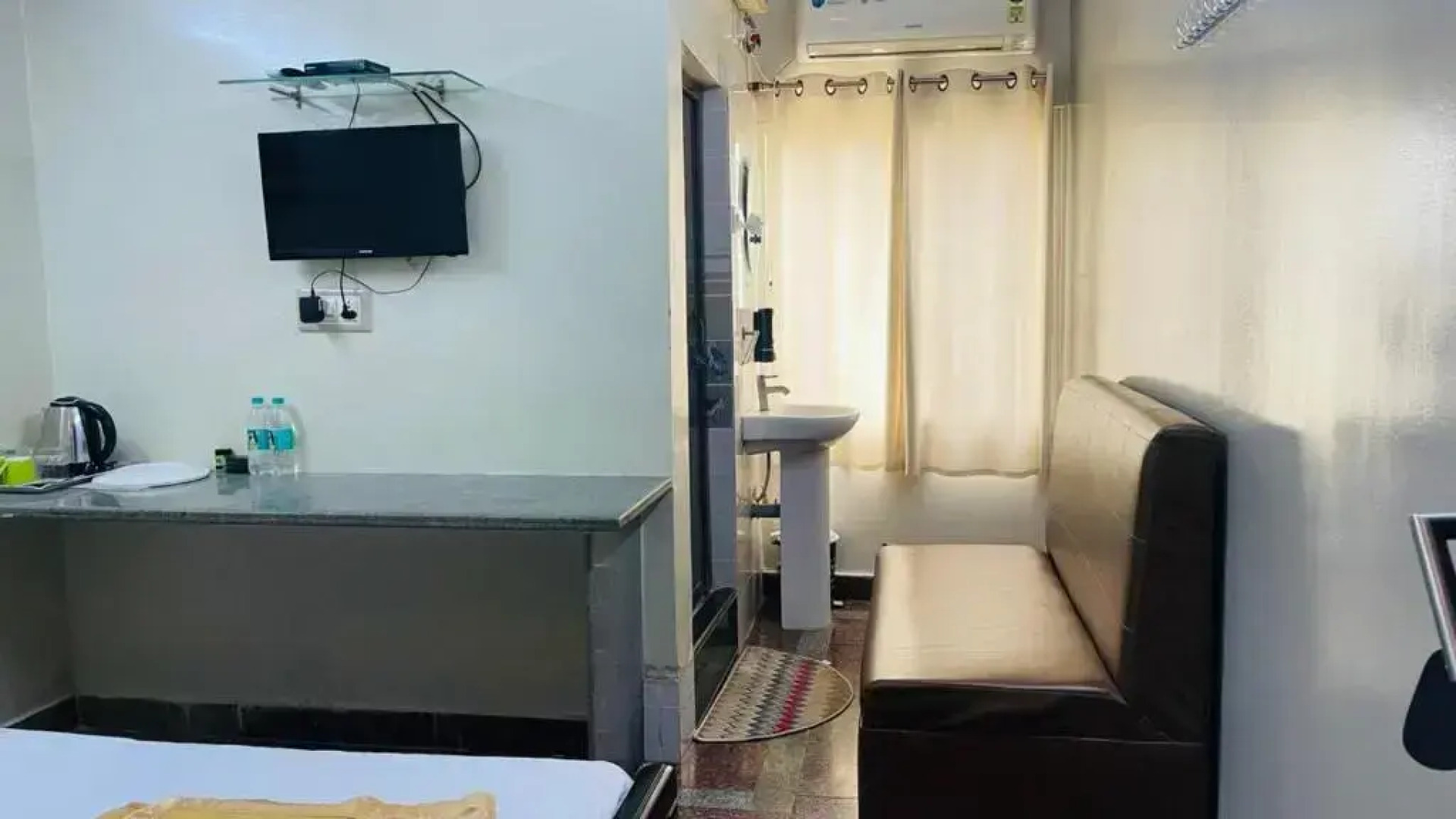 Sai Palace Inn by OYO Rooms