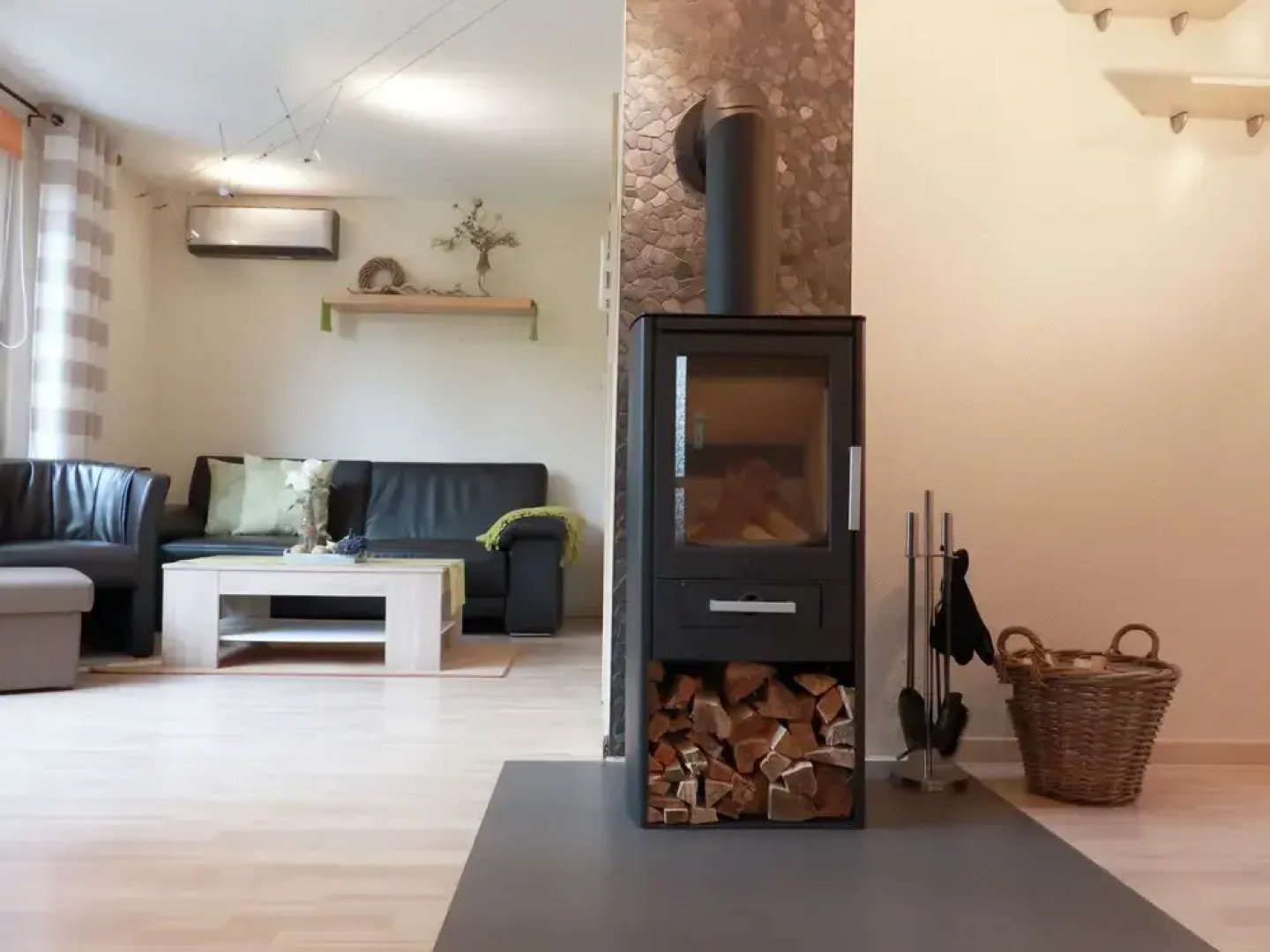 Adorable Holiday Home In The Middle Of Nature Of The Thuringian Forest