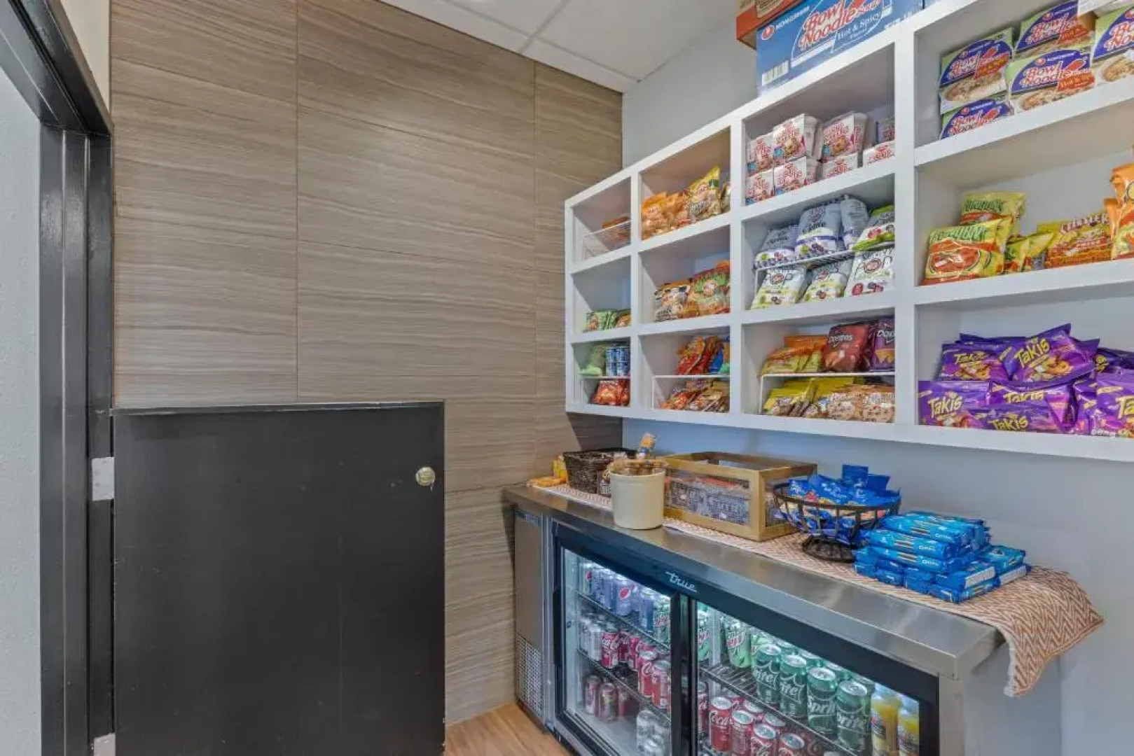 Garnet Inn & Suites, Morehead City near Atlantic Beach