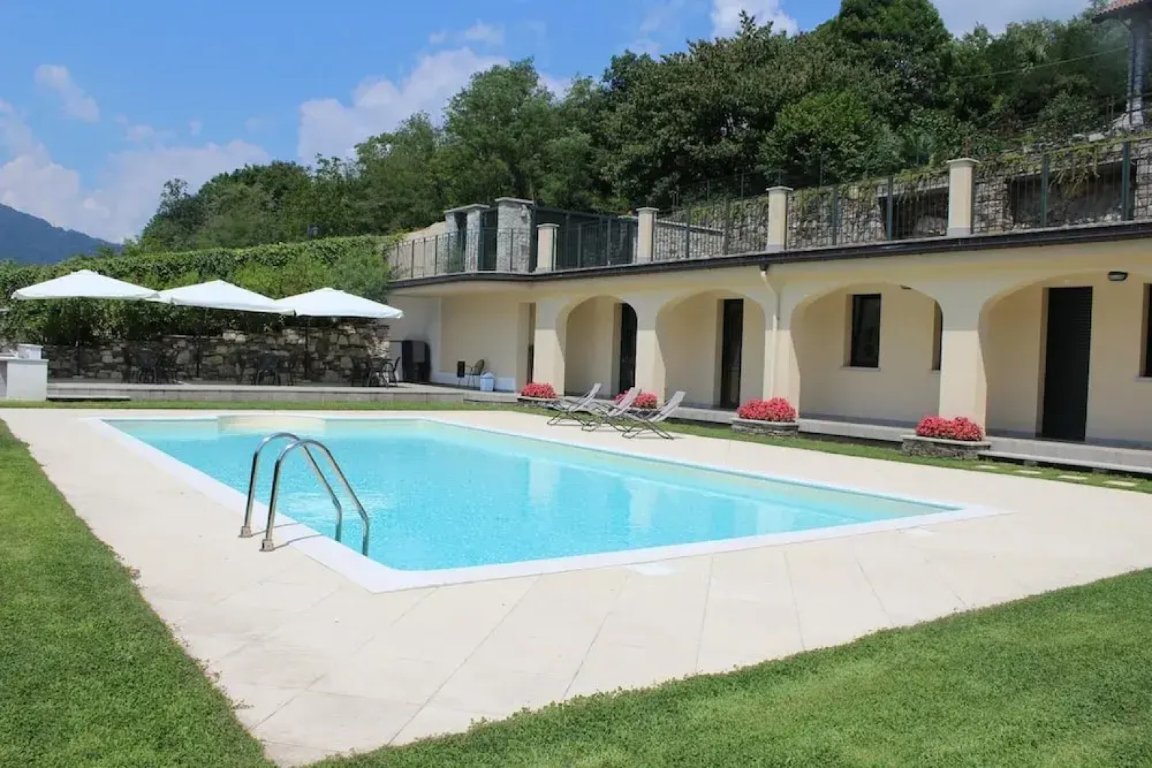 Oleandro 2 Apartment in Mergozzo With Pool