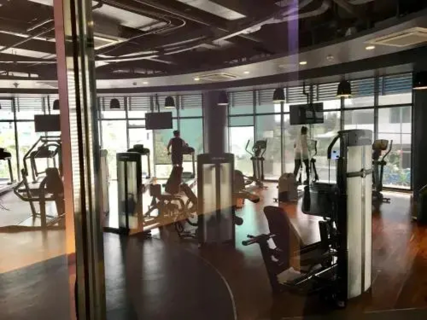 Cozy 1BR w/ Balcony at AZURE