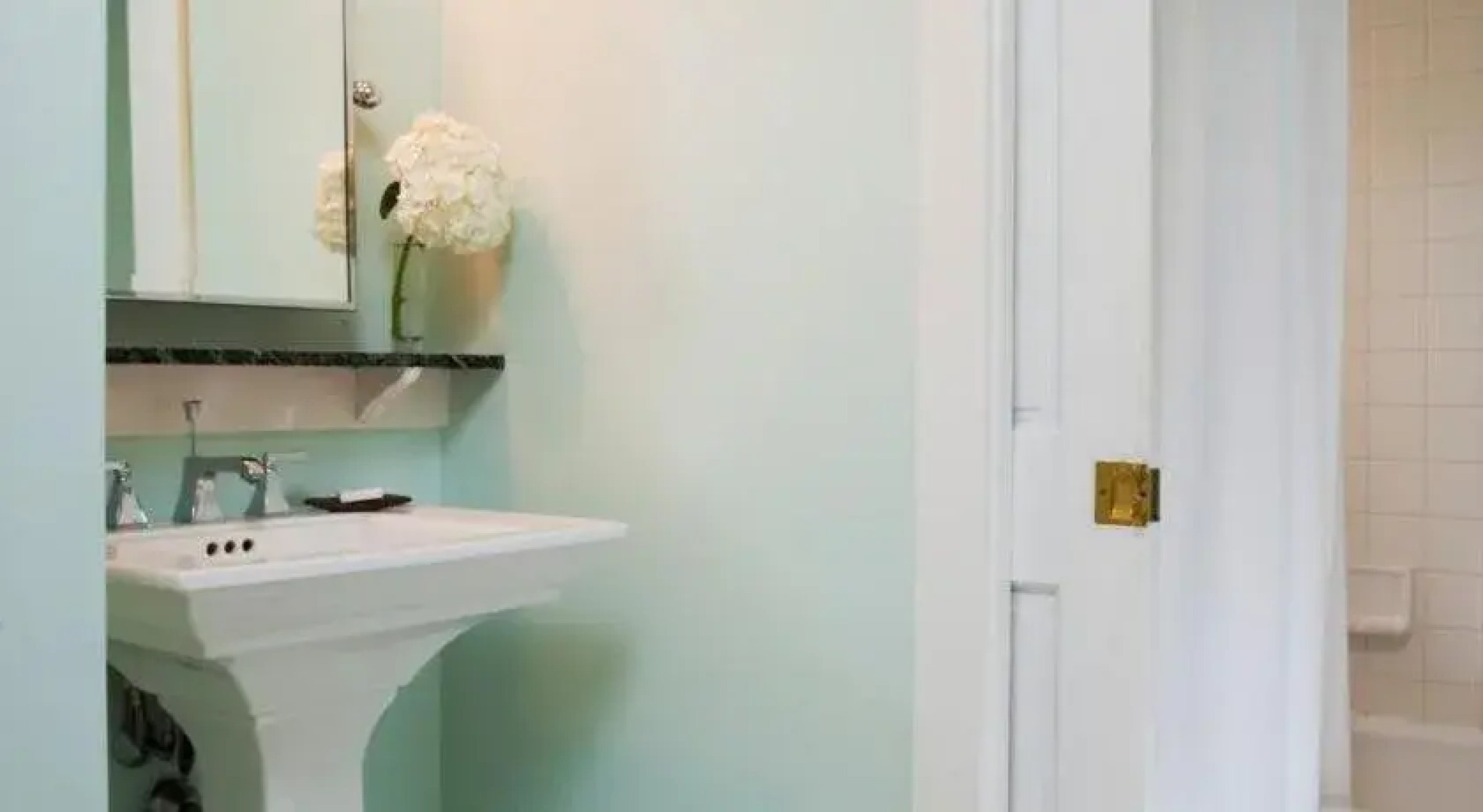 Captain Fairfield Inn