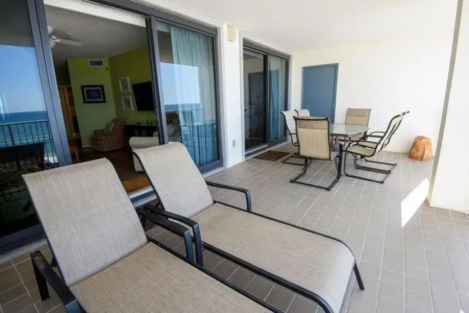 Windward Pointe 704 by RedAwning