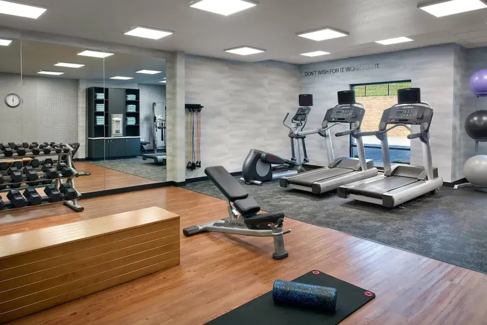 Wingate by Wyndham Asheville Airport