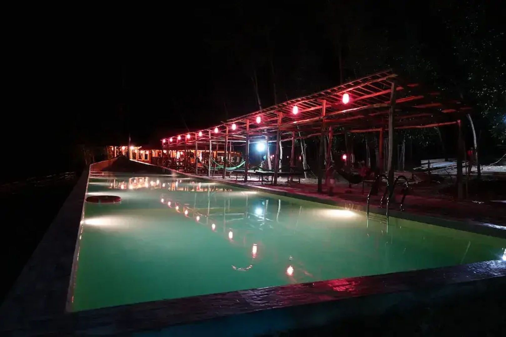 Nguyen Shack Phong Nha Eco Resort