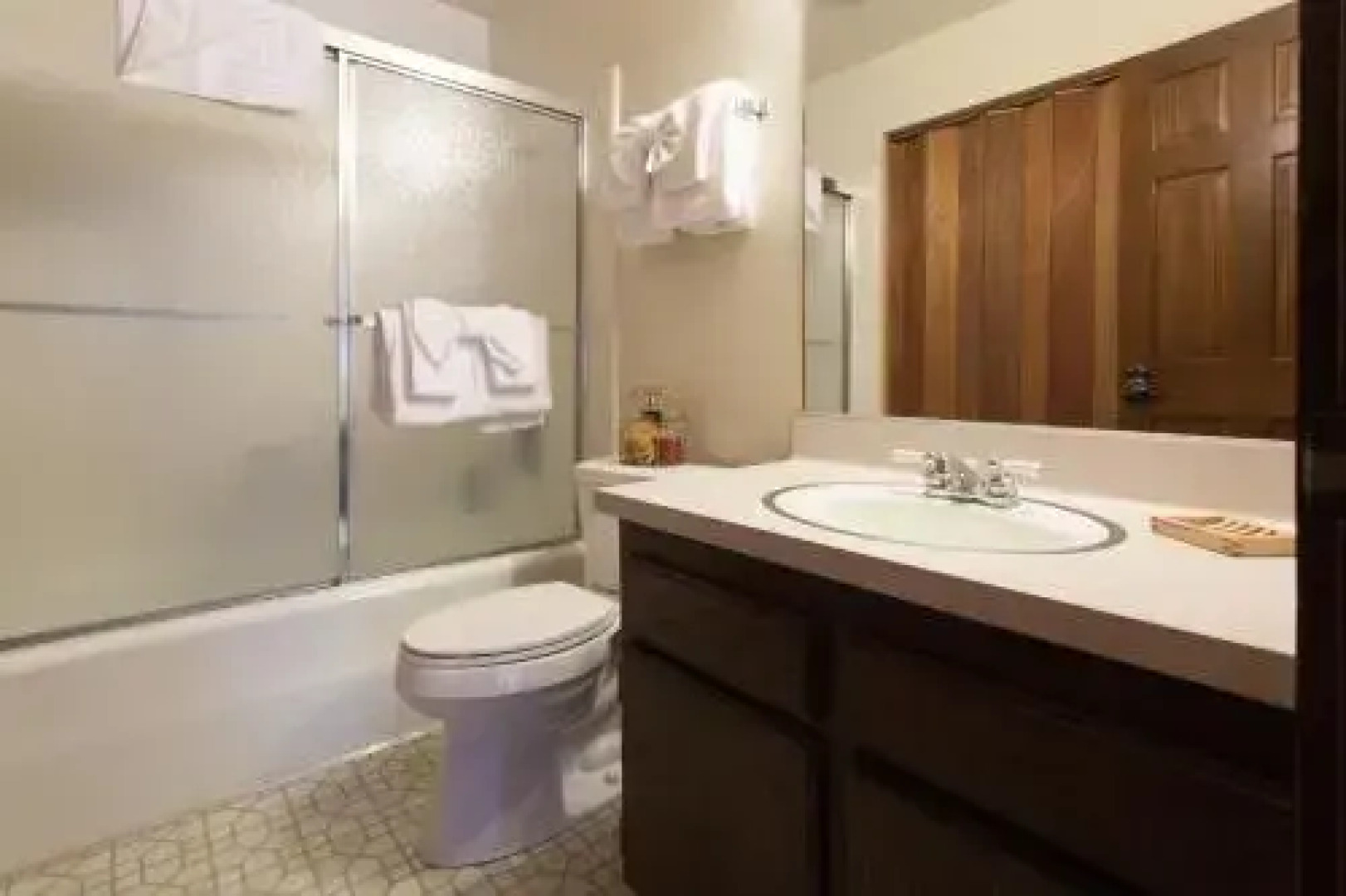 Chateau Sans Nom #17