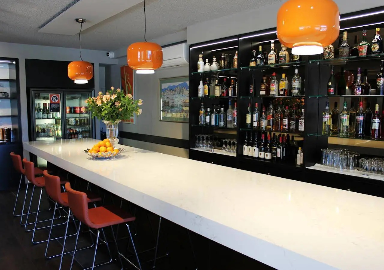 The Oriana Orange - Retro Hotel & Resort