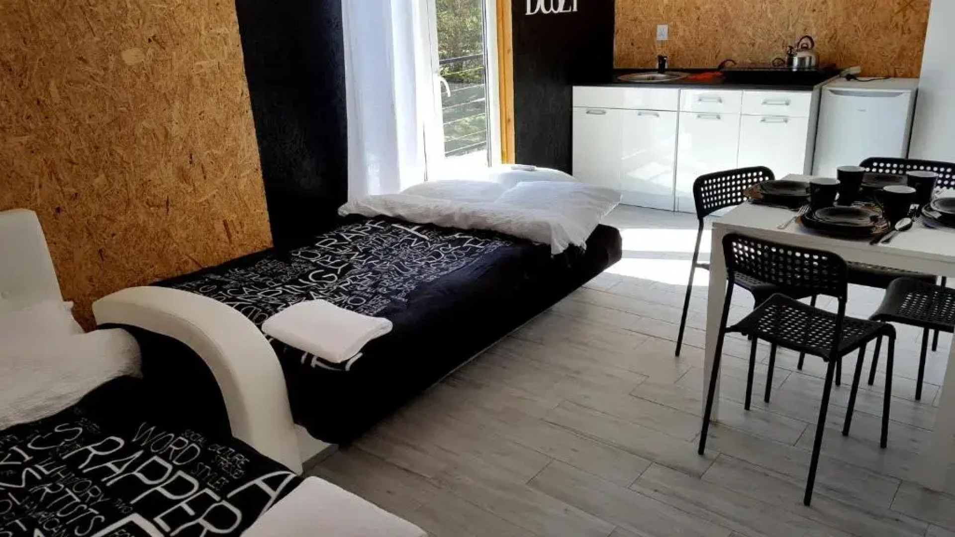 Na Wydmach. Spokój. Cisza. Las dookoła